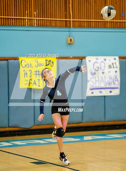 Thumbnail 2 in Laguna Creek @ Burbank photogallery.