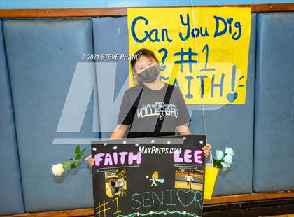 Thumbnail 2 in Laguna Creek @ Burbank photogallery.