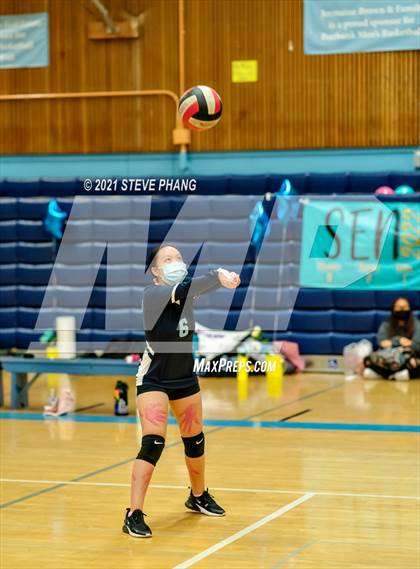 Thumbnail 3 in Laguna Creek @ Burbank photogallery.