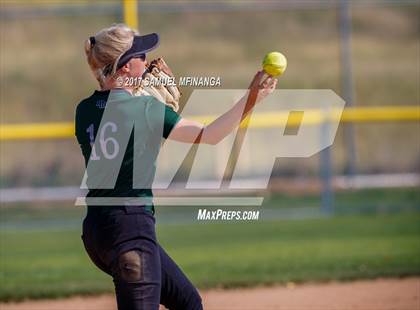 Thumbnail 1 in McCook vs. Millard West photogallery.