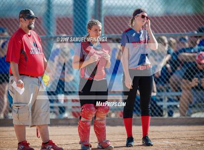 Thumbnail 3 in McCook vs. Millard West photogallery.