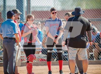 Thumbnail 2 in McCook vs. Millard West photogallery.