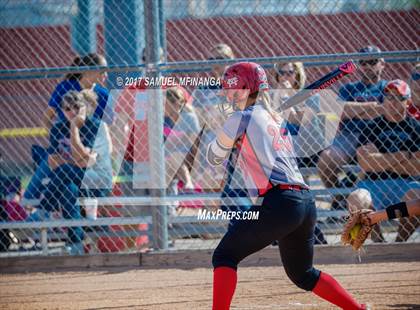 Thumbnail 2 in McCook vs. Millard West photogallery.