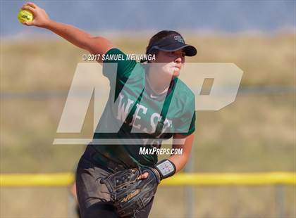 Thumbnail 1 in McCook vs. Millard West photogallery.