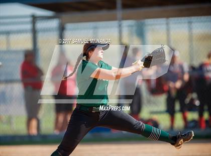 Thumbnail 1 in McCook vs. Millard West photogallery.