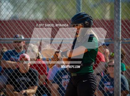 Thumbnail 2 in McCook vs. Millard West photogallery.
