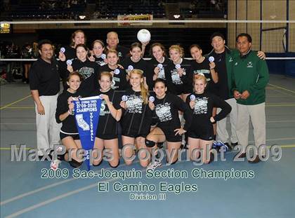 Thumbnail 2 in El Camino vs. St. Mary's (CIF SJS D3 Final) photogallery.