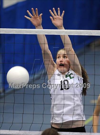 Thumbnail 2 in El Camino vs. St. Mary's (CIF SJS D3 Final) photogallery.