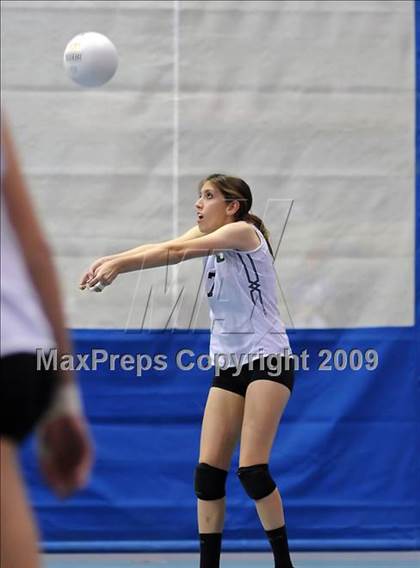 Thumbnail 1 in El Camino vs. St. Mary's (CIF SJS D3 Final) photogallery.