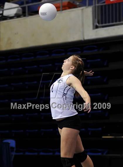 Thumbnail 3 in El Camino vs. St. Mary's (CIF SJS D3 Final) photogallery.