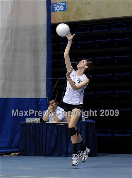 Thumbnail 3 in El Camino vs. St. Mary's (CIF SJS D3 Final) photogallery.