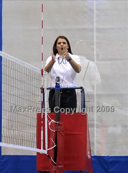 Thumbnail 1 in El Camino vs. St. Mary's (CIF SJS D3 Final) photogallery.