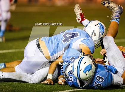 Thumbnail 2 in Burroughs @ Crescenta Valley photogallery.
