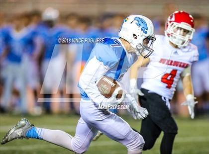 Thumbnail 2 in Burroughs @ Crescenta Valley photogallery.