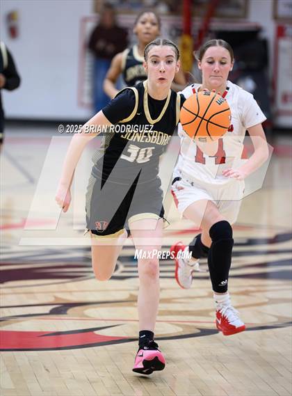 Thumbnail 2 in JV: Jonesboro @ Westside photogallery.