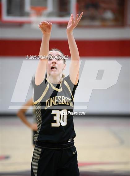 Thumbnail 1 in JV: Jonesboro @ Westside photogallery.