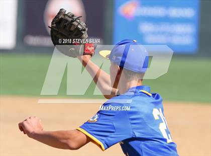 Thumbnail 1 in Mira Mesa @ Point Loma photogallery.