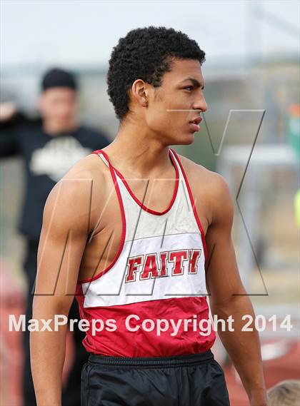 Thumbnail 1 in Holy Family Early Season Invitational  photogallery.