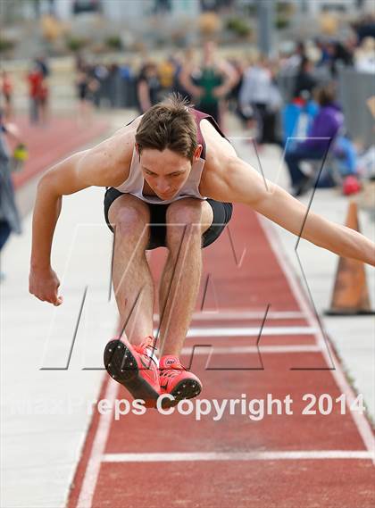 Thumbnail 2 in Holy Family Early Season Invitational  photogallery.