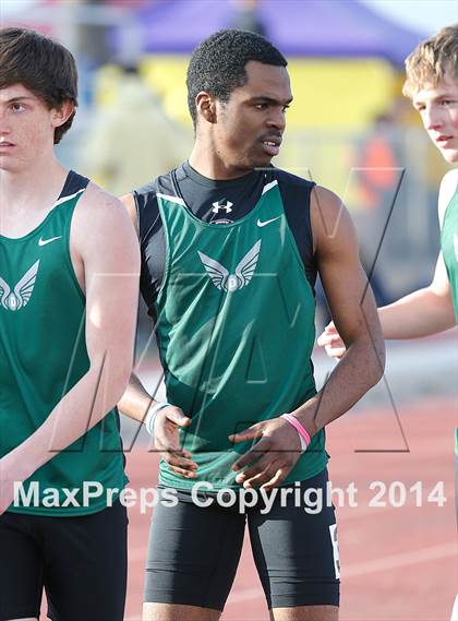 Thumbnail 1 in Holy Family Early Season Invitational  photogallery.