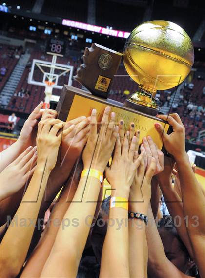 Thumbnail 1 in Valley @ Winslow (AIA D3 Finals) photogallery.