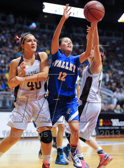 Thumbnail 1 in Valley @ Winslow (AIA D3 Finals) photogallery.