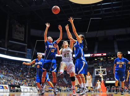 Thumbnail 2 in Valley @ Winslow (AIA D3 Finals) photogallery.