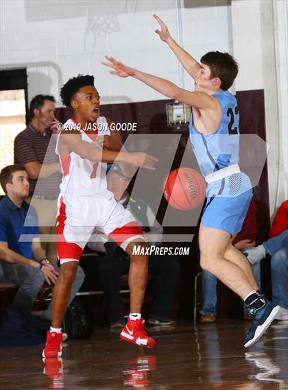 Thumbnail 3 in Florence vs. Plainview (Hotbed Classic) photogallery.
