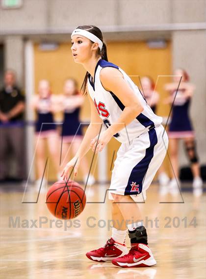 Thumbnail 1 in Skyline vs Springville (UHSAA 4A Final) photogallery.
