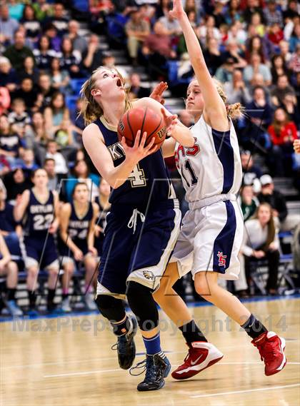 Thumbnail 3 in Skyline vs Springville (UHSAA 4A Final) photogallery.