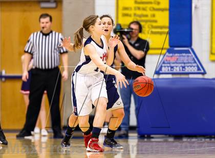 Thumbnail 3 in Skyline vs Springville (UHSAA 4A Final) photogallery.