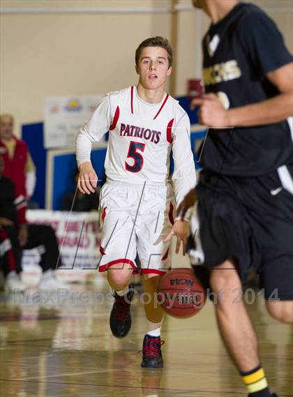 Thumbnail 2 in Enochs @ Beyer photogallery.