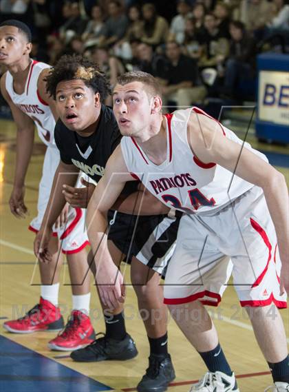 Thumbnail 2 in Enochs @ Beyer photogallery.
