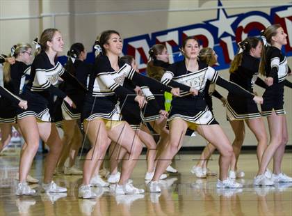 Thumbnail 3 in Enochs @ Beyer photogallery.
