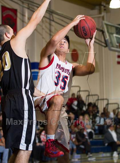 Thumbnail 1 in Enochs @ Beyer photogallery.