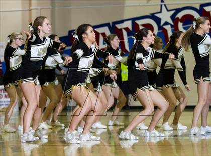 Thumbnail 2 in Enochs @ Beyer photogallery.