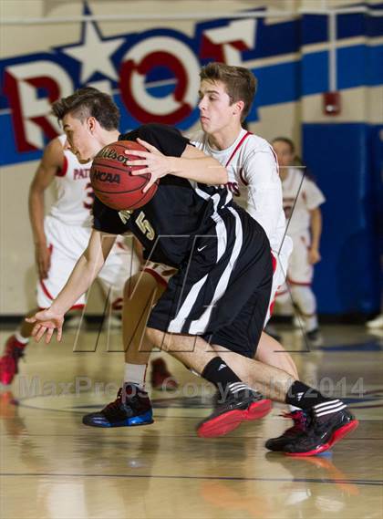 Thumbnail 3 in Enochs @ Beyer photogallery.