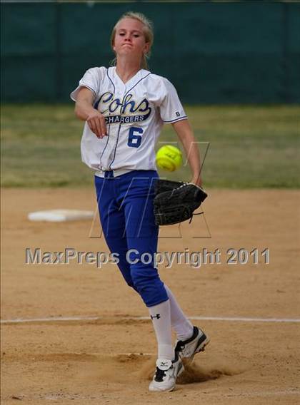 Thumbnail 3 in Charter Oak @ South Hills photogallery.