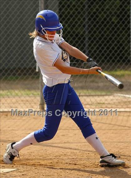 Thumbnail 3 in Charter Oak @ South Hills photogallery.