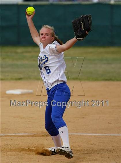 Thumbnail 2 in Charter Oak @ South Hills photogallery.