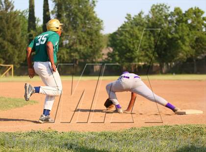 Thumbnail 1 in Kennedy vs. Sacramento photogallery.