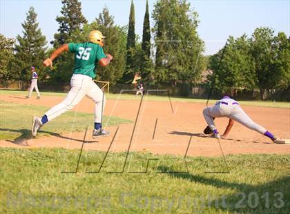 Thumbnail 3 in Kennedy vs. Sacramento photogallery.