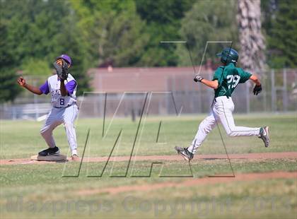 Thumbnail 2 in Kennedy vs. Sacramento photogallery.