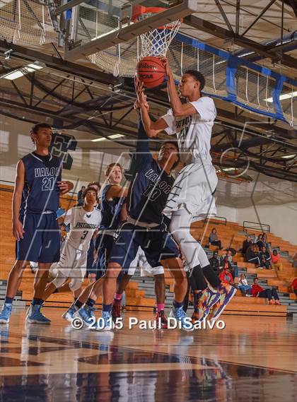 Thumbnail 2 in George Washington vs. Valor Christian (Columbine Classic) photogallery.
