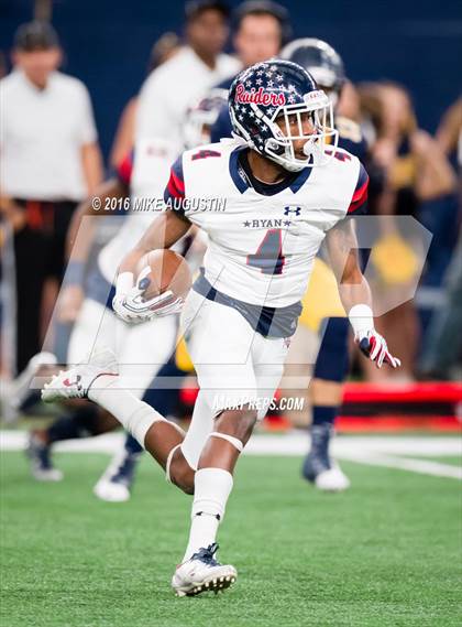 Thumbnail 2 in Highland Park vs. Ryan (UIL 5A D1 Semifinal) photogallery.