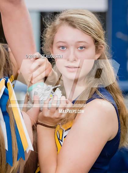 Thumbnail 2 in Highland Park vs. Ryan (UIL 5A D1 Semifinal) photogallery.