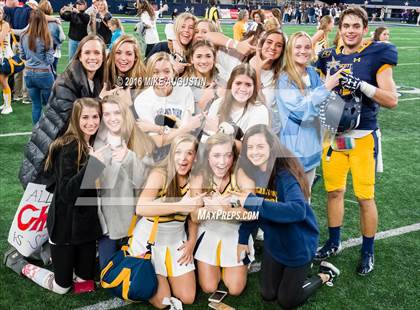 Thumbnail 2 in Highland Park vs. Ryan (UIL 5A D1 Semifinal) photogallery.