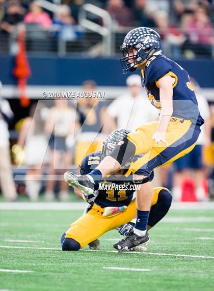 Thumbnail 2 in Highland Park vs. Ryan (UIL 5A D1 Semifinal) photogallery.