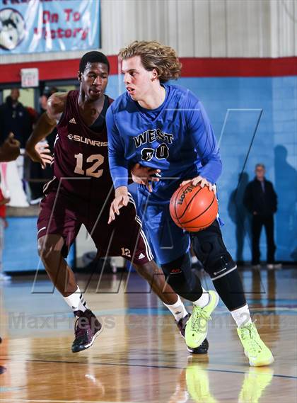 Thumbnail 2 in Plano West vs. Sunrise Christian Academy Elite (Elite 14 Tournament) photogallery.