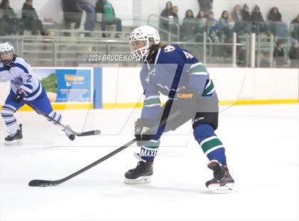 Thumbnail 2 in Millburn vs Nottingham photogallery.